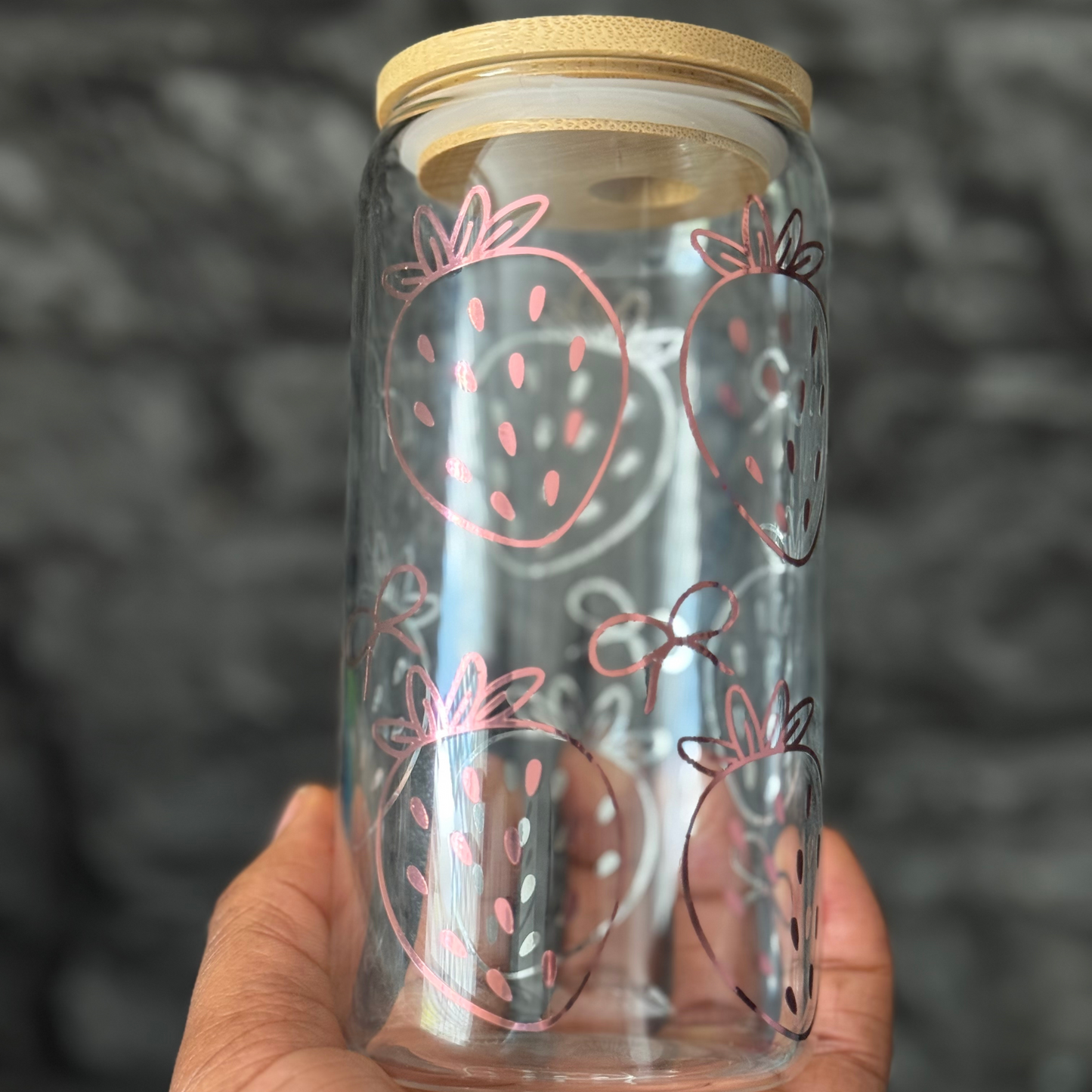 Strawberry 16 oz. Glass cup